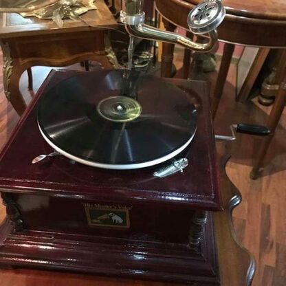 Grammofono con tromba HIS MASTER'S VOICE - immagine 2