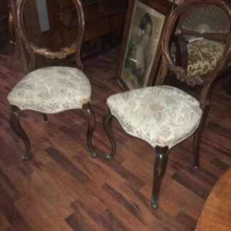 2 sedie Luigi Filippo in noce del  '800