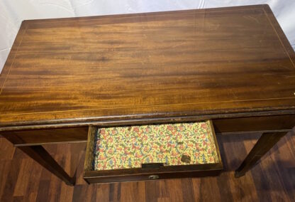 Tavolo da gioco inglese Luigi XVI del '700 - immagine 5