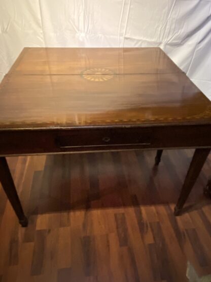Tavolo da gioco inglese Luigi XVI del '700