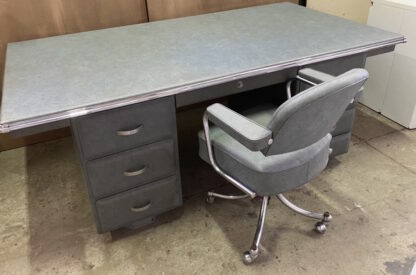 Scrivania di design americano degli anni 50