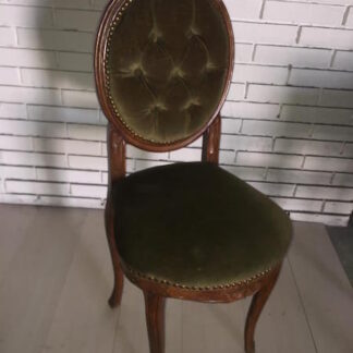 Sedia a medaglione in stile Luigi XVI in velluto