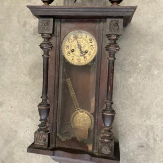 ANTICO OROLOGIO A PENDOLO CON CIMASA