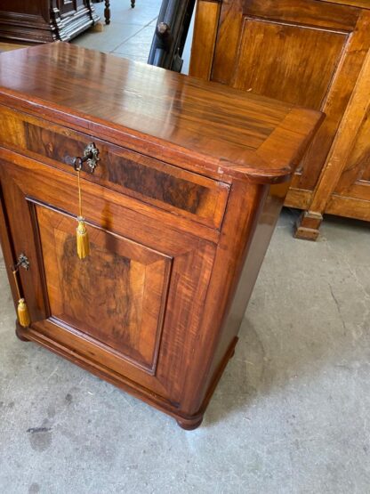 Credenza italiana in legno del XX secolo - immagine 2