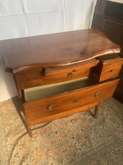 Piccolo cassettone in mogano fine ‘700 - immagine 3