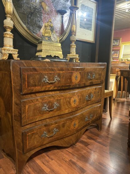 Cassettone Napoletano del 1700 - immagine 5