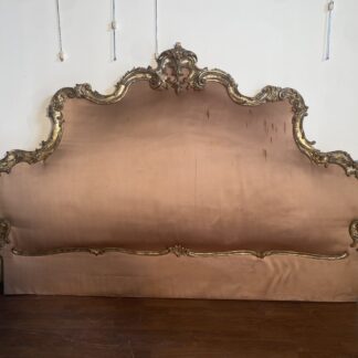 Grande testata  in legno dorato primi ‘900