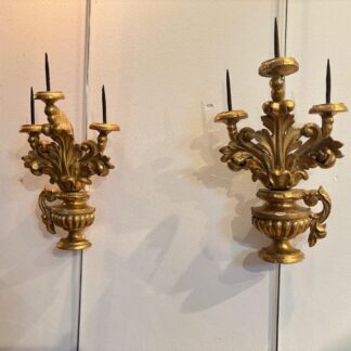 Coppia di Candelabri da appoggio o da parete Dorati, Stile Barocco