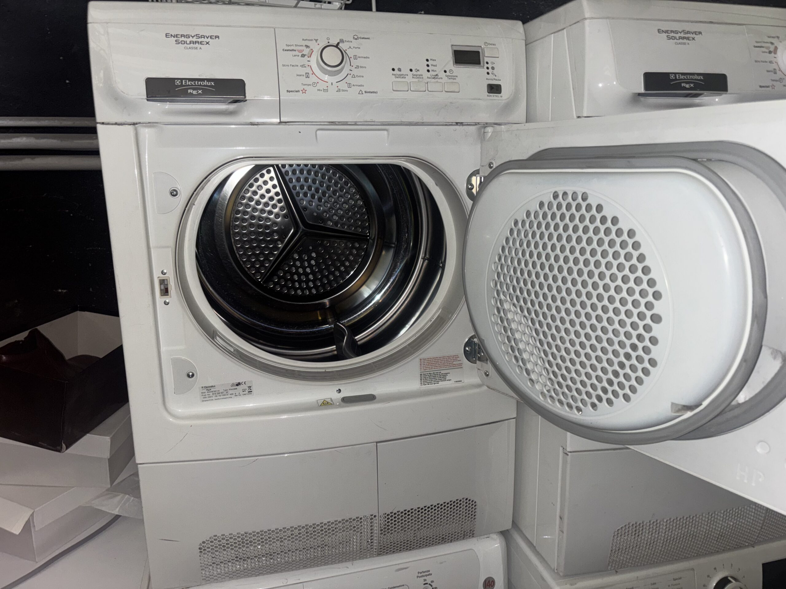 Asciugatrice Electrolux Rex, Pompa di Calore, Classe A++ - immagine 2